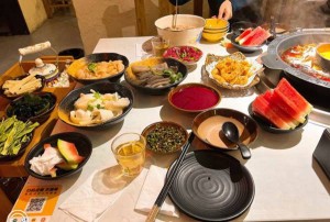 杭州什么地方有酒吧ktv招聘商务接待,做夜场做高端还是中端好