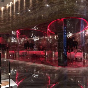 杭州西湖区附近夜场招聘现场DJ,有没有年龄限制_